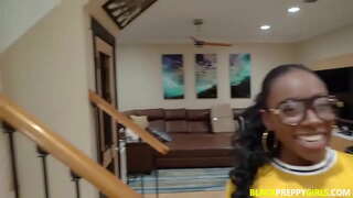 ���ನ್ನಿ Amari