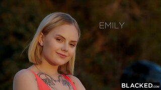 BLACKED Dheweke ana ing vacation lan wanted kanggo nambani dhéwé kanggo sawetara BBC