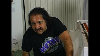 Metro - Ron Jeremy Venise Tora-pasika - toerana 4